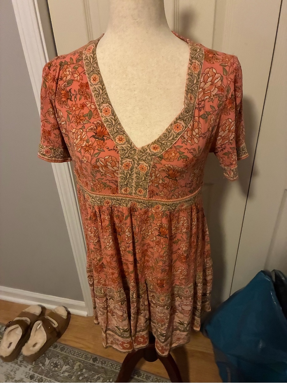 Knox Rose Floral V-Neck Tunic Dress